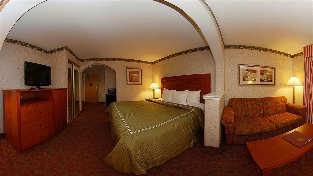 Comfort Suites Fresno River Park Ngoại thất bức ảnh
