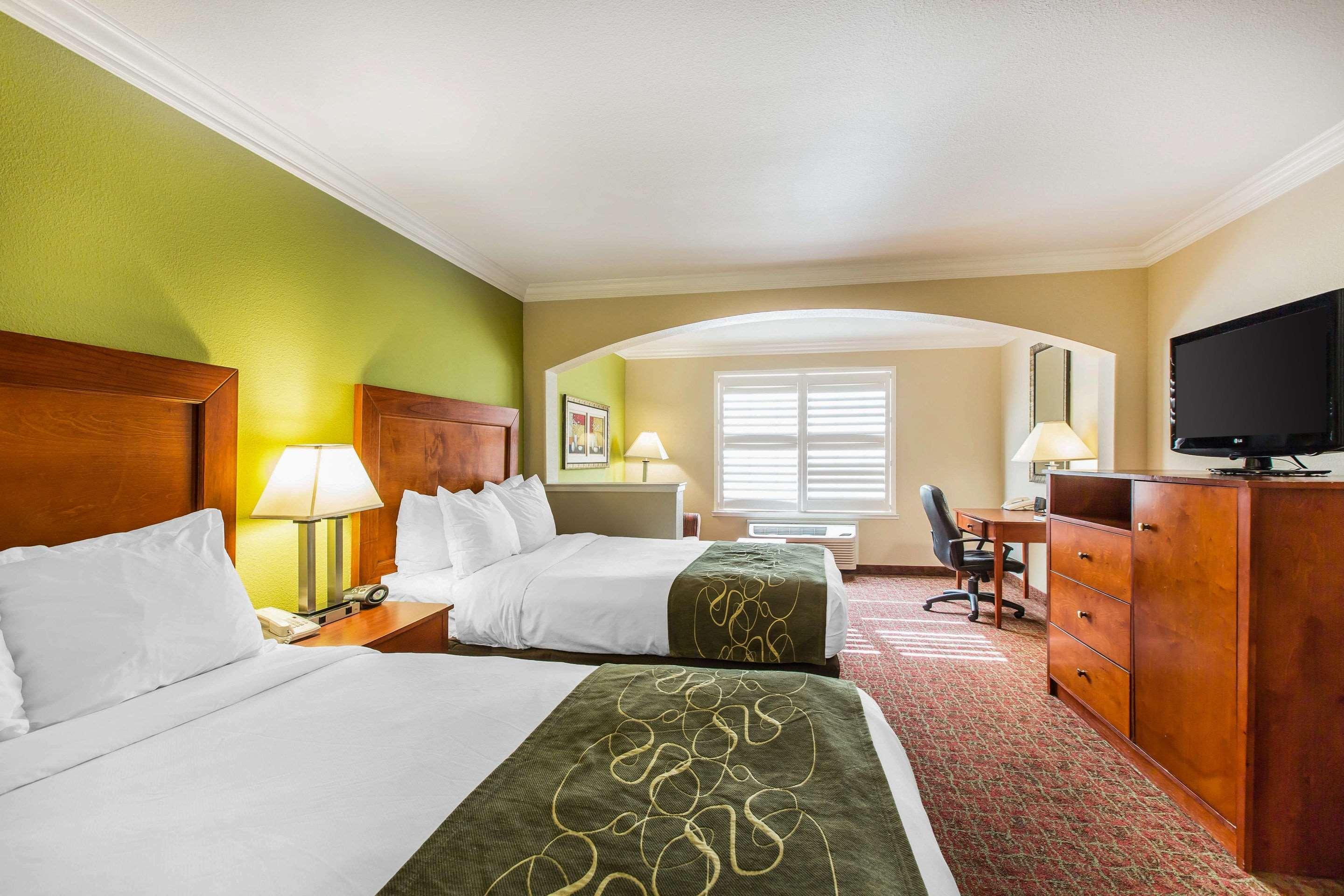 Comfort Suites Fresno River Park Ngoại thất bức ảnh