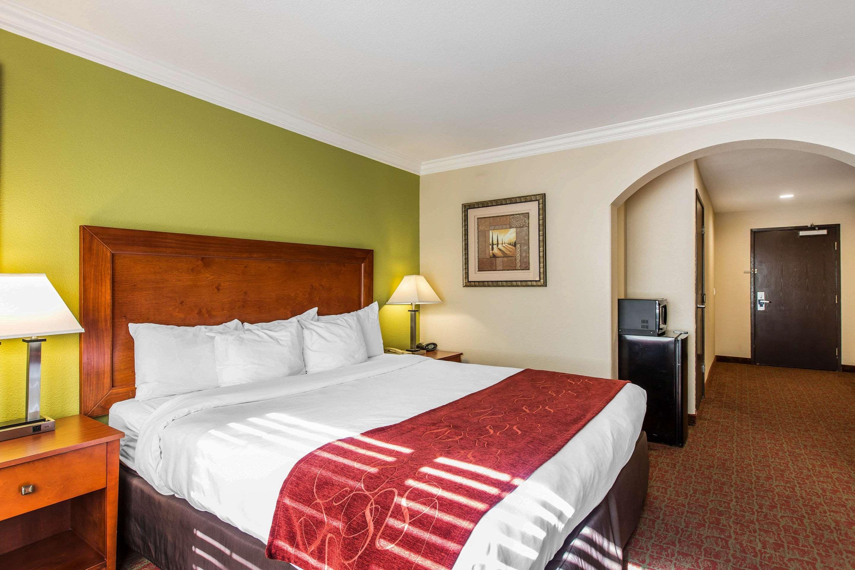 Comfort Suites Fresno River Park Ngoại thất bức ảnh