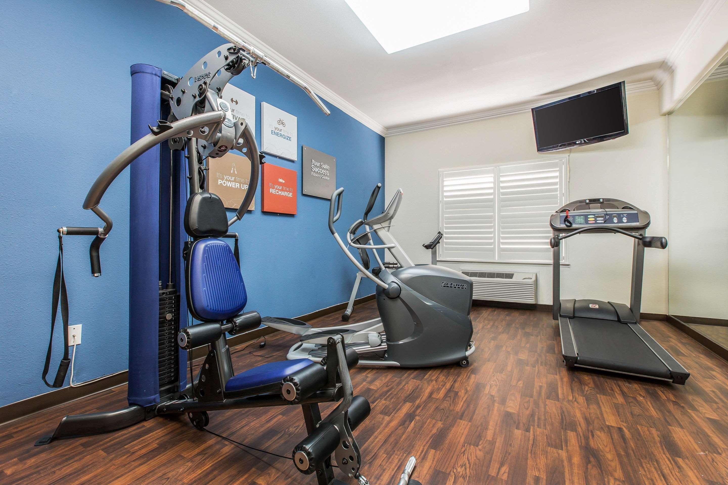 Comfort Suites Fresno River Park Ngoại thất bức ảnh
